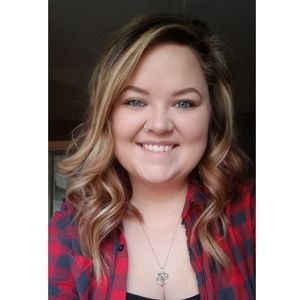 Meet your Posher, Caitlyn